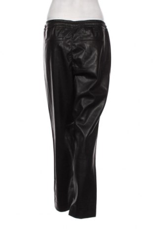 Γυναικείο παντελόνι δερμάτινο S.Oliver, Μέγεθος M, Χρώμα Μαύρο, Τιμή 56,37 €