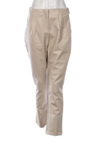Дамски кожен панталон Trendyol, Размер M, Цвят Бежов, Цена 19,53 лв.