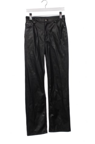 Γυναικείο παντελόνι δερμάτινο Zara, Μέγεθος S, Χρώμα Μαύρο, Τιμή 7,56 €