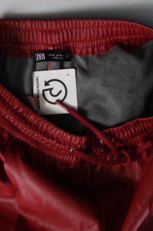 Pantaloni de piele pentru damă Zara, Mărime M, Culoare Roșu, Preț 39,97 Lei