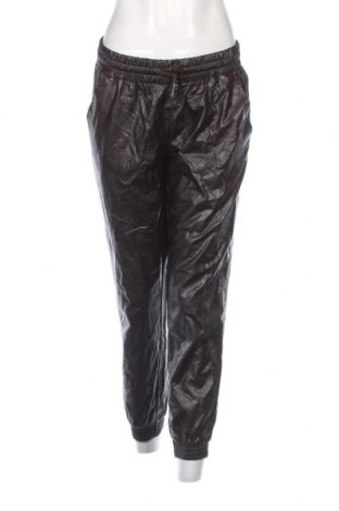 Pantaloni de piele pentru damă Zara, Mărime L, Culoare Maro, Preț 30,20 Lei