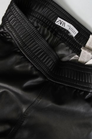 Дамски кожен панталон Zara, Размер XS, Цвят Черен, Цена 16,20 лв.