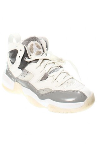 Încălțăminte de damă Air Jordan Nike, Mărime 38, Culoare Alb, Preț 338,82 Lei