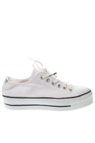 Γυναικεία παπούτσια Boohoo, Μέγεθος 39, Χρώμα Λευκό, Τιμή 23,71 €