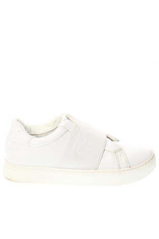 Дамски обувки Calvin Klein, Размер 37, Цвят Бял, Цена 57,60 лв.