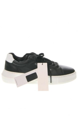 Дамски обувки Calvin Klein Jeans, Размер 38, Цвят Черен, Цена 185,30 лв.