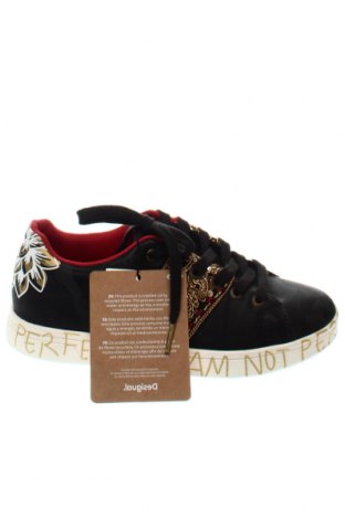 Дамски обувки Desigual, Размер 36, Цвят Многоцветен, Цена 98,04 лв.