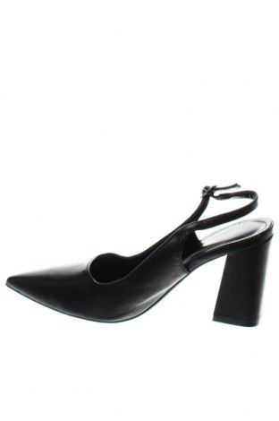 Дамски обувки Ideal Shoes, Размер 39, Цвят Черен, Цена 108,00 лв.