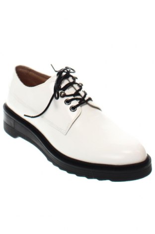 Γυναικεία παπούτσια Kickers, Μέγεθος 38, Χρώμα Λευκό, Τιμή 72,16 €
