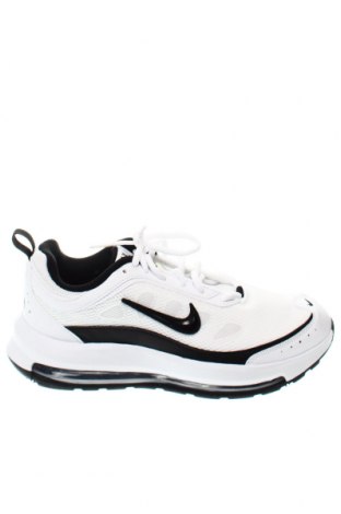 Дамски обувки Nike, Размер 40, Цвят Бял, Цена 172,00 лв.
