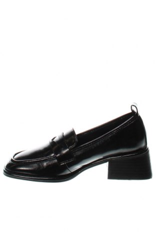 Дамски обувки Petalle, Размер 36, Цвят Черен, Цена 62,00 лв.