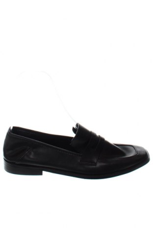 Дамски обувки Reserved, Размер 39, Цвят Черен, Цена 40,80 лв.