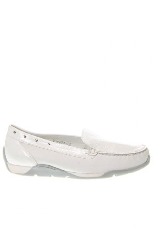 Дамски обувки Waldlaufer, Размер 38, Цвят Бял, Цена 123,78 лв.