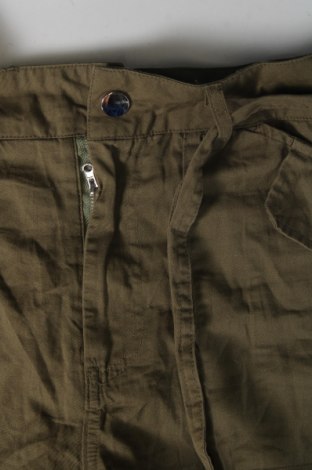 Дамски панталон, Размер M, Цвят Зелен, Цена 3,19 лв.