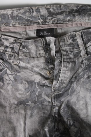 Pantaloni de femei, Mărime S, Culoare Gri, Preț 16,99 Lei