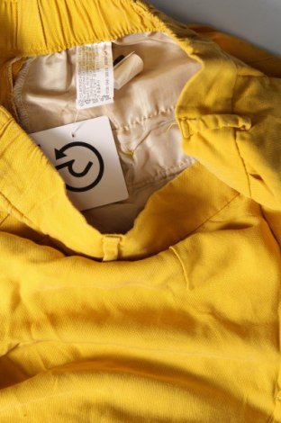 Дамски панталон, Размер XS, Цвят Жълт, Цена 9,80 лв.