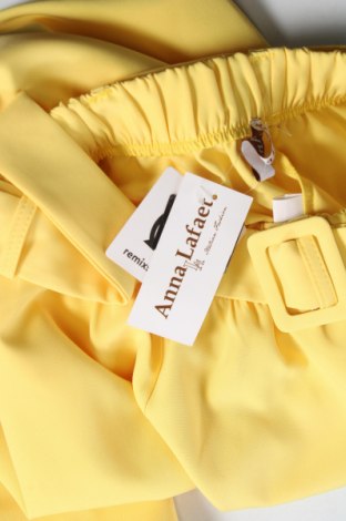 Γυναικείο παντελόνι, Μέγεθος XS, Χρώμα Κίτρινο, Τιμή 27,67 €