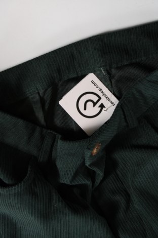Pantaloni de femei, Mărime M, Culoare Verde, Preț 18,50 Lei