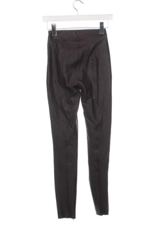 Дамски панталон Amisu, Размер XXS, Цвят Кафяв, Цена 17,60 лв.