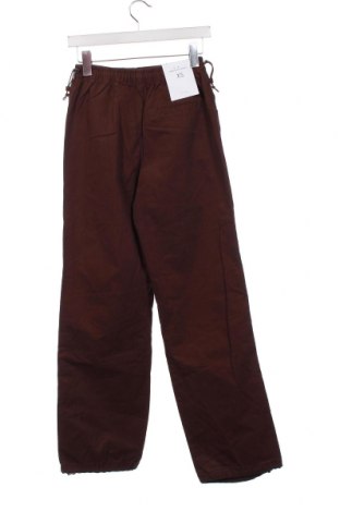 Pantaloni de femei Bershka, Mărime XS, Culoare Maro, Preț 71,12 Lei