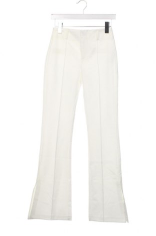 Γυναικείο παντελόνι Bershka, Μέγεθος XS, Χρώμα Λευκό, Τιμή 12,80 €