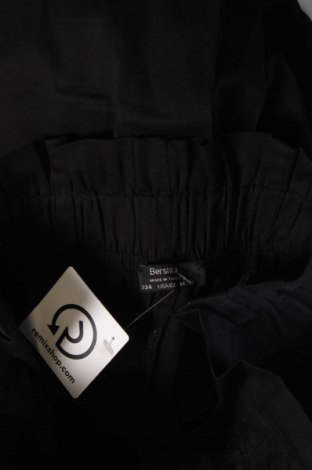 Damenhose Bershka, Größe XS, Farbe Schwarz, Preis 20,00 €
