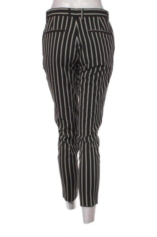 Pantaloni de femei Bershka, Mărime M, Culoare Negru, Preț 40,40 Lei