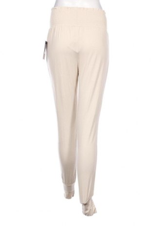 Дамски панталон Blacc, Размер XS, Цвят Бежов, Цена 46,00 лв.
