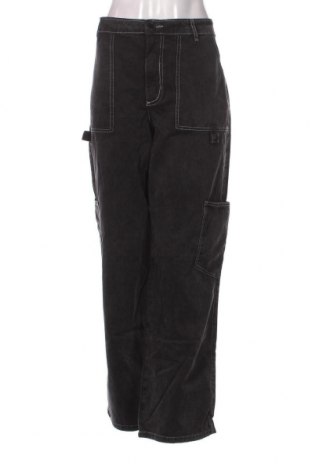 Pantaloni de femei Boohoo, Mărime L, Culoare Gri, Preț 119,69 Lei