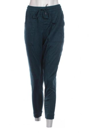 Дамски панталон C&A, Размер M, Цвят Син, Цена 18,40 лв.