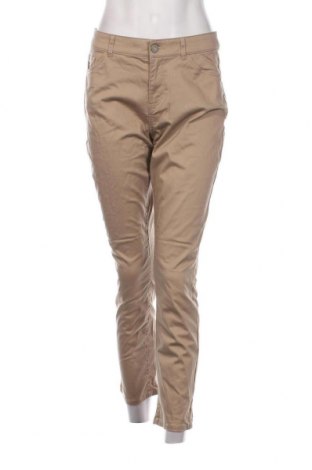 Дамски панталон Christian Berg, Размер M, Цвят Бежов, Цена 15,30 лв.