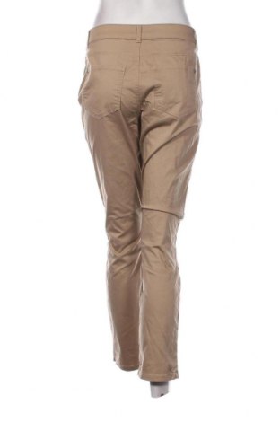 Дамски панталон Christian Berg, Размер M, Цвят Бежов, Цена 34,00 лв.