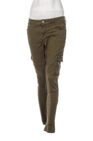 Дамски панталон Clockhouse, Размер M, Цвят Зелен, Цена 9,28 лв.