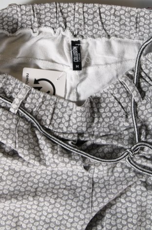 Γυναικείο παντελόνι Colloseum, Μέγεθος M, Χρώμα Λευκό, Τιμή 5,38 €