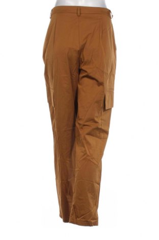 Pantaloni de femei Cop.copine, Mărime L, Culoare Maro, Preț 246,32 Lei