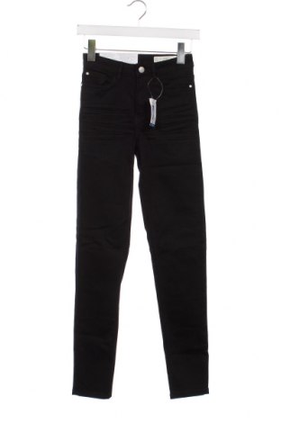 Дамски панталон Esmara, Размер XS, Цвят Черен, Цена 13,80 лв.