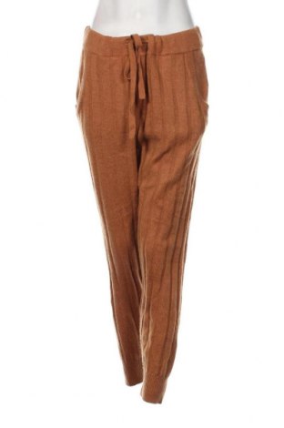 Дамски панталон Essentials by Tchibo, Размер M, Цвят Кафяв, Цена 29,33 лв.