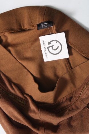 Γυναικείο παντελόνι F&F, Μέγεθος M, Χρώμα  Μπέζ, Τιμή 1,79 €