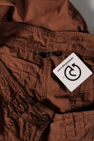Pantaloni de femei F&F, Mărime M, Culoare Maro, Preț 37,73 Lei