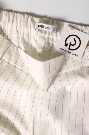 Γυναικείο παντελόνι Fb Sister, Μέγεθος XL, Χρώμα Λευκό, Τιμή 17,94 €