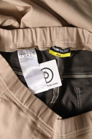 Pantaloni de femei Frank Walder, Mărime XL, Culoare Bej, Preț 52,37 Lei