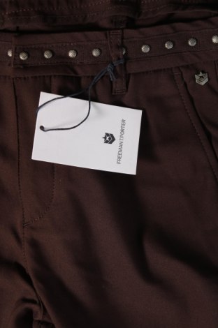 Дамски панталон Freeman T. Porter, Размер XL, Цвят Кафяв, Цена 79,56 лв.