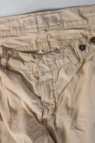 Дамски панталон Freeman T. Porter, Размер M, Цвят Бежов, Цена 36,72 лв.