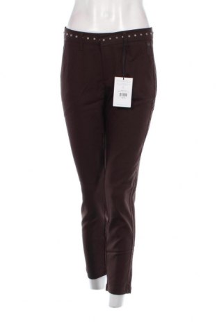 Дамски панталон Freeman T. Porter, Размер L, Цвят Кафяв, Цена 88,92 лв.