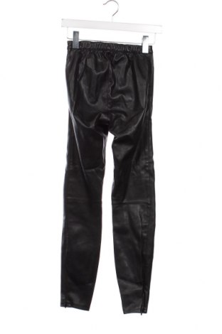 Pantaloni de femei Gina Tricot, Mărime XS, Culoare Negru, Preț 35,13 Lei