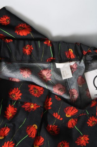 Дамски панталон H&M, Размер XL, Цвят Многоцветен, Цена 10,15 лв.