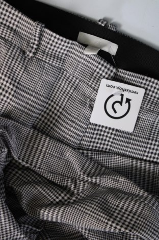 Γυναικείο παντελόνι H&M, Μέγεθος L, Χρώμα Πολύχρωμο, Τιμή 6,28 €