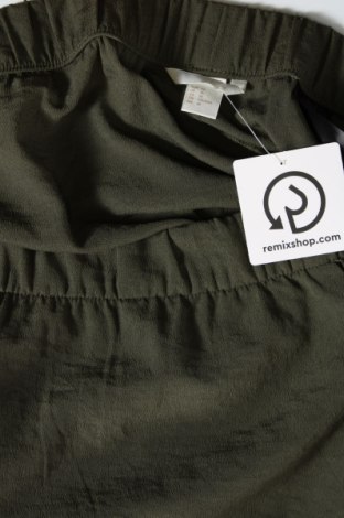 Дамски панталон H&M, Размер XL, Цвят Зелен, Цена 15,84 лв.