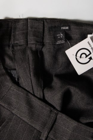 Дамски панталон H&M, Размер XL, Цвят Сив, Цена 16,61 лв.