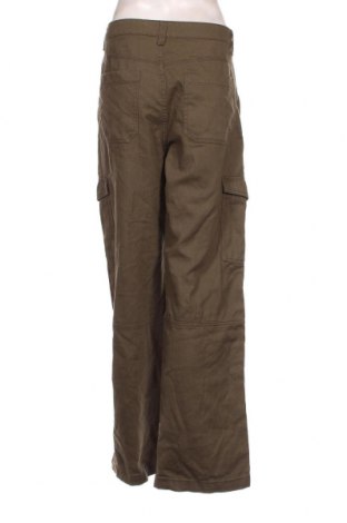 Дамски панталон H&M Divided, Размер M, Цвят Зелен, Цена 10,73 лв.